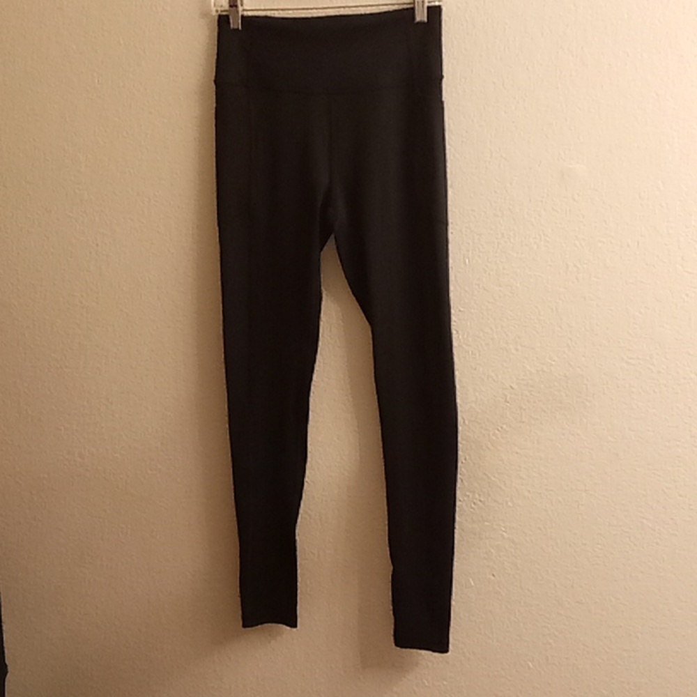 NEW VICTORIA'S SECRET Yoga Gym Size S Black Color B29